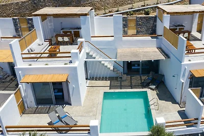 Villa a Plakias con piscina e vista mare