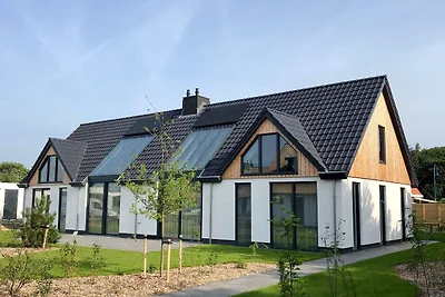 Freistehende Luxusvilla 400 m vom Meer...