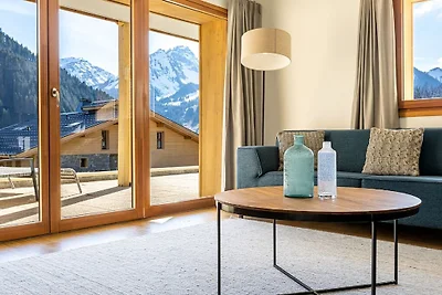 Chalet am Genfersee in den Alpen