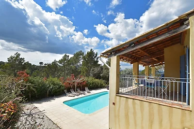 Confortevole villa con piscina privata