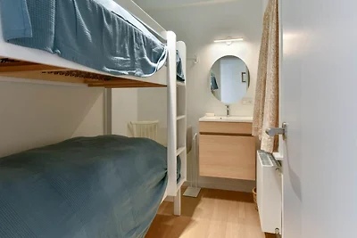 Apartment direkt am Meer mit privater Garage