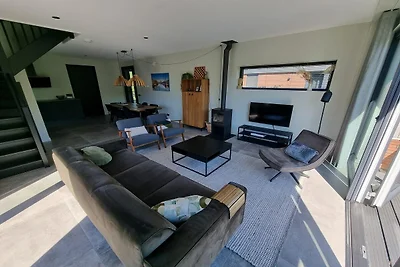 Privater Anlegesteg + moderner Komfort