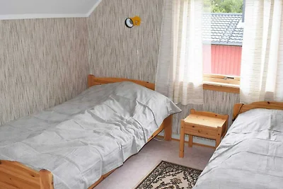 6 Personen Ferienhaus in Sandhornøy