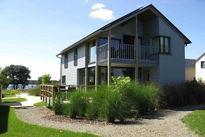 Villa in Boussu-lez-Walcourt mit Terrasse