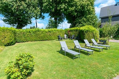 Geräumiges Ferienhaus mit Garten