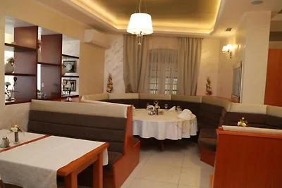Hotel Orion - Triple Room with Terrace 1