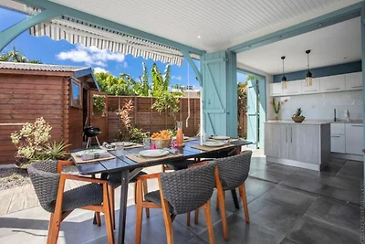 Villa a Gros Raisin con Piscina Privata