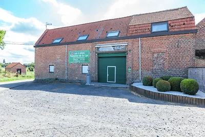 Huisje in Le Bizet met tuin