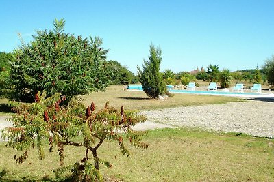 Geräumige Kabine in La Croix-Blanche mit Pool