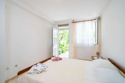 Apartments Zarac - One Bedroom Apartment with...