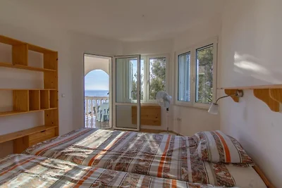 1 Villa in riva al mare
