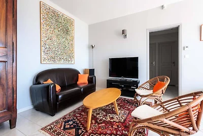 Villa in Rochefort-du-Gard mit Poolblick