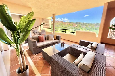 Wohnung in Elviria mit Meerblick