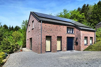Moderna casa vacanze con sauna a Durbuy
