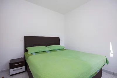 Apartments Happy Holiday - One Bedroom Apartm...