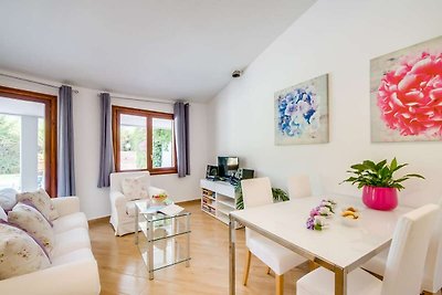 Ferienhaus mit großem Privatpool