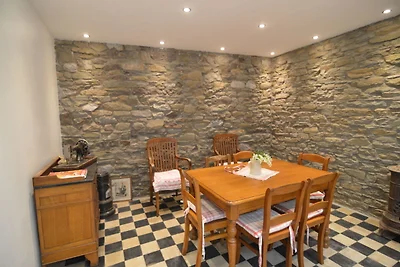 Charmantes Ferienhaus in Esneux am Waldrand