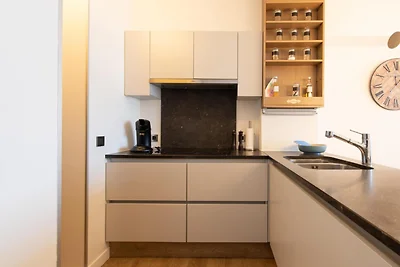 Apartment mit direktem Meerblick in...