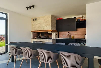 Two Bedroom Apartment With Terrace (A4)