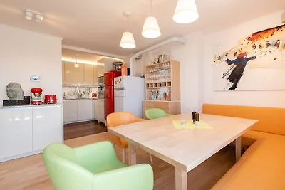 Skyflats Vienna – Ring View