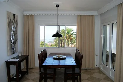 Wohnung in Nerja nahe Burriana Strand