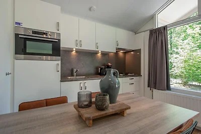 Accogliente bungalow con lavastoviglie, in un...
