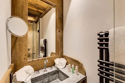 Komplett renovierte Wohnung.