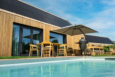 Luxuriöses Ferienhaus mit privatem Pool