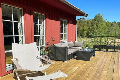 5 Personen Ferienhaus in KLÖVEDAL-By Traum