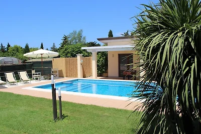 Villa Anna, Camaiore