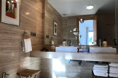 Wohnung bei Benahavis mit Meerblick