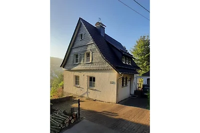 Ferienhaus bei Winterberg mit Sauna