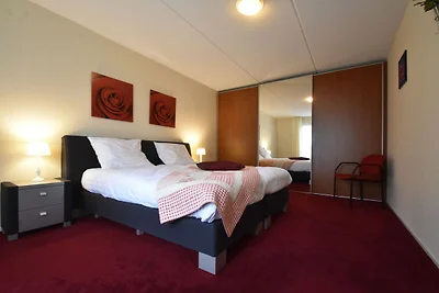 Casa vacanze a Zeewolde con piscina in comune
