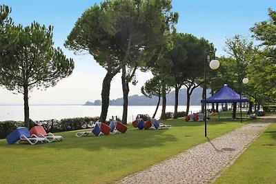Front Lake Resort Le Corti del Lago, Padenghe