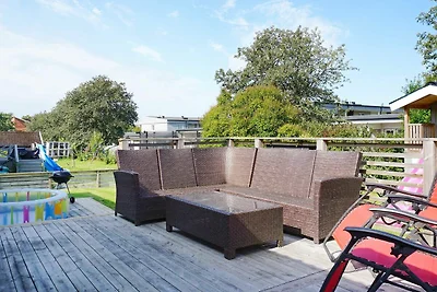 4 Sterne Ferienhaus in TANUMSHEDE