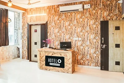 Super Hotel O Radhaswami Nagar