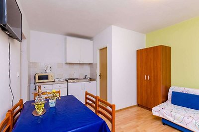 Apartments Glavor - One Bedroom Apartment wit...