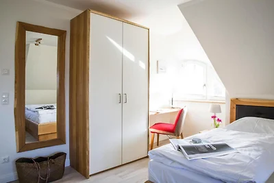 Casa con tetto di paglia sul Bodden con sauna