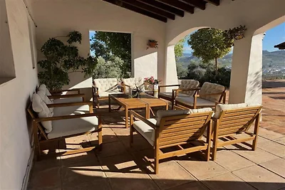 Geräumiges Ferienhaus mit Pool