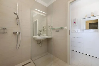 Heritage Apartment  mit Schwimmteich