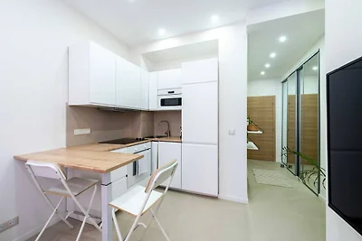 Modernes Apartment -2BDR/6P - 300m vom STRAND...