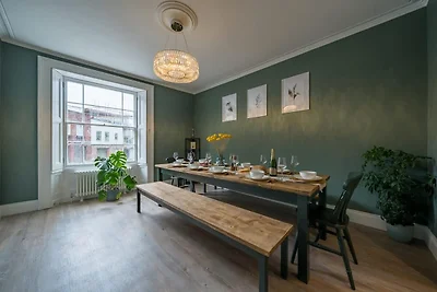 Stilvolles Ferienhaus in Bristol für 8...