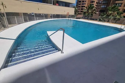Schöne Wohnung mit Meerblick und Pool in...