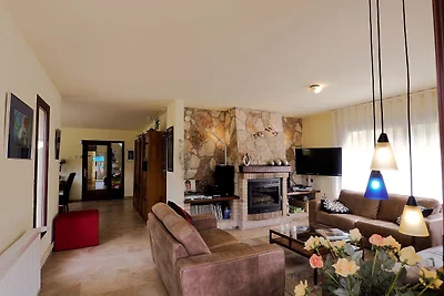 Ruhige Villa mit privatem Swimmingpool in...