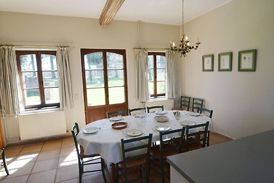 Modernes Ferienhaus in Barvaux-Condroz inmitt...