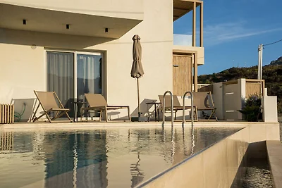Villa op Kreta met privézwembad bij strand
