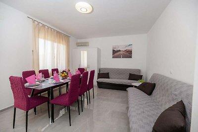 Appartement in Seline vlakbij de zee