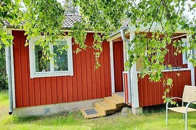 4 Personen Ferienhaus in HALLSTAVIK
