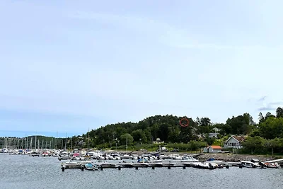 3 persone case ad UDDEVALLA-By Traum
