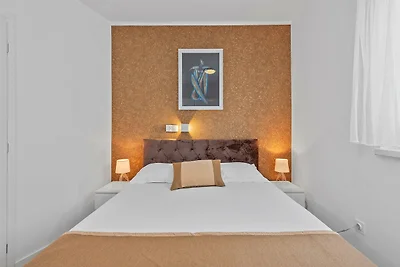 Superior apartment Tania 8